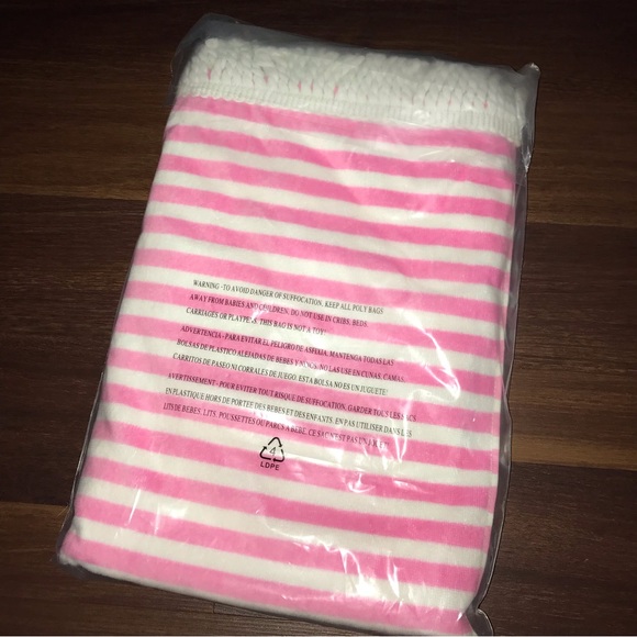 Lilly Pulitzer Oversized Beach Towel Multi Soleil It On Me Striped Towel NWT - Picture 3 of 7